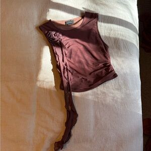 House of Harlow Top with Rosette - Brown